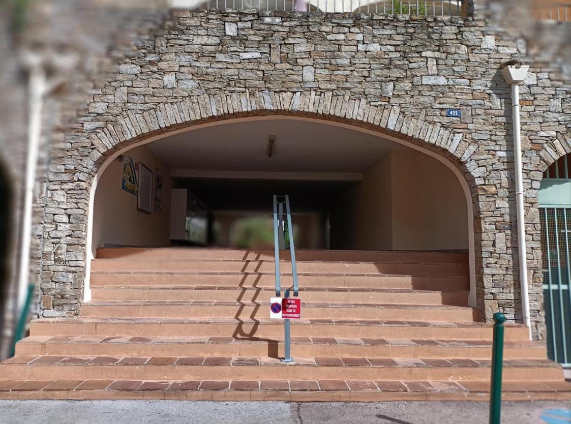 Port Cogolin, T2 Calme Dans Belle Residence, Piscine, Proche St Tropez Exterior foto