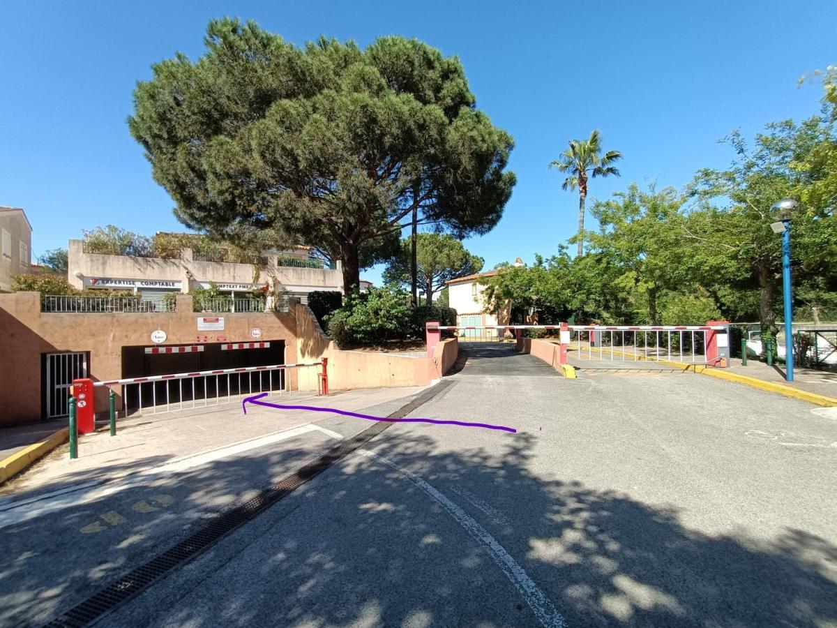Port Cogolin, T2 Calme Dans Belle Residence, Piscine, Proche St Tropez Exterior foto